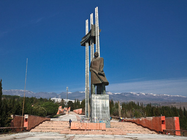 Памятник Ленину в Артеке