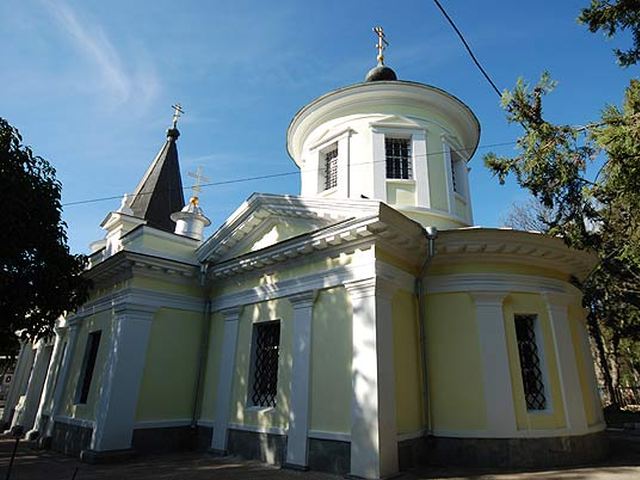 колонада Петропавловского собора