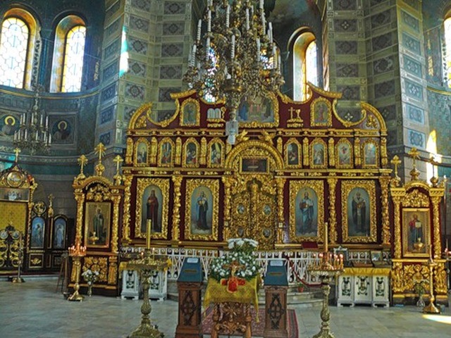 иконостас Свято-Николаевского собора
