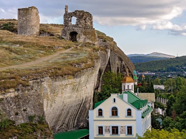 Инкерманский монастырь и крепость Каламита
