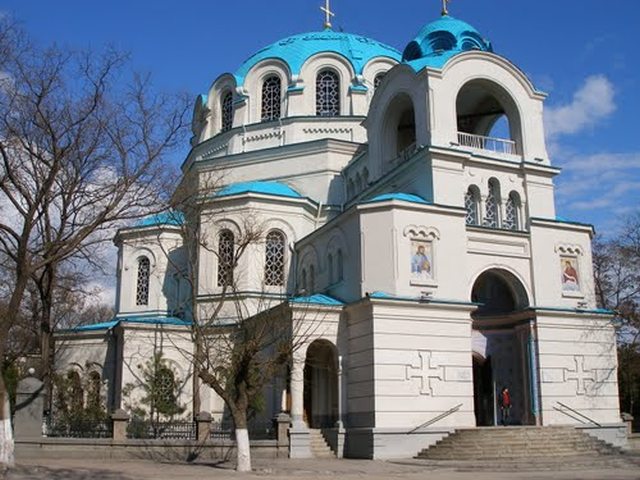 Николаевский храм в византийском стиле
