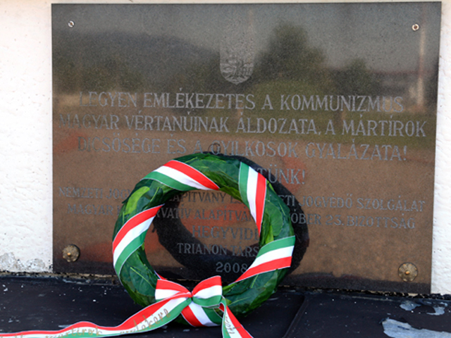 Memorial plaque to the victims of Stalin's regime