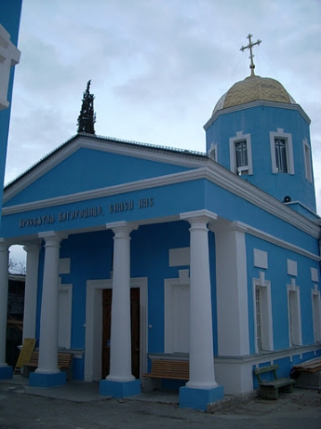 фасад церкви Покрова