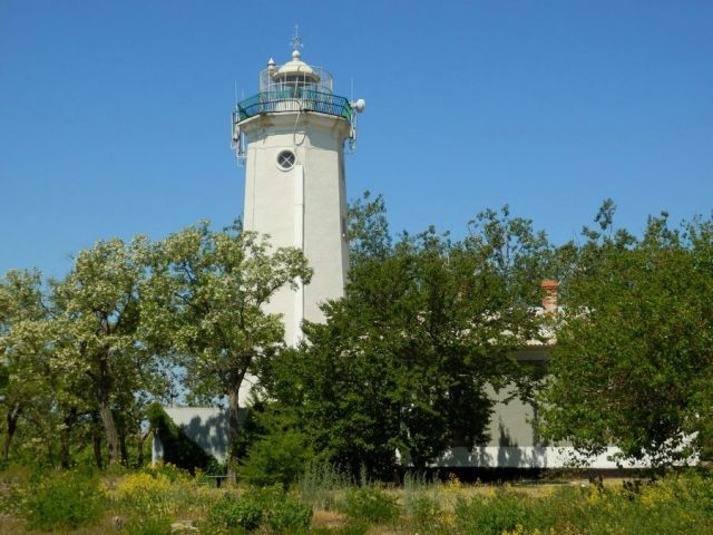 Белосарайский маяк