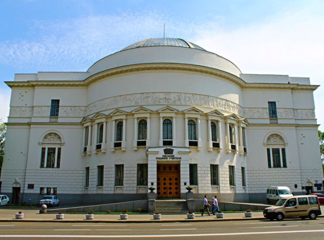 фасад Будинку вчителя