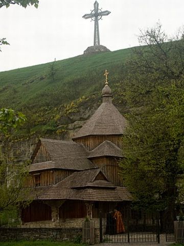 Крестовоздвиженская церковь