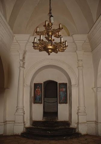Подземная церковь Феодосия Тотемского