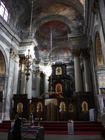 алтарь костела Св. Михаила
