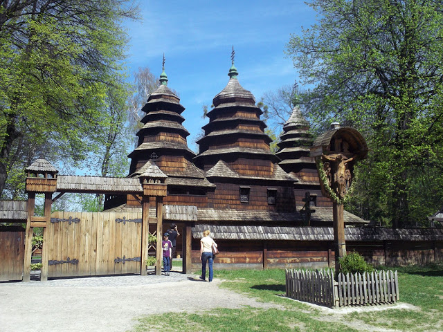 Николаевская церковь 1763г, памятник бойковской архитектуры
