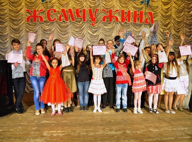 нагрождение победителей фестиваля «Азовская жемчужина»