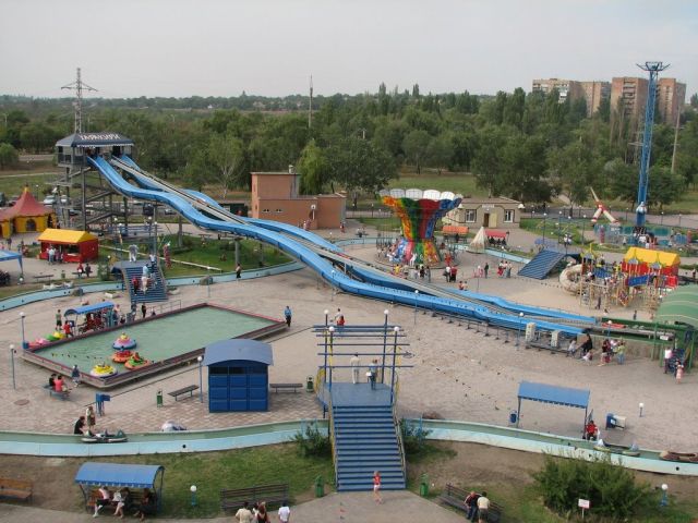 оргомная водная горка Харакири